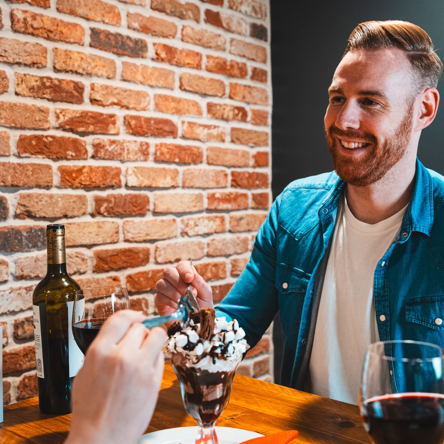 Valentine’s Weekend Dining & Treat Menu at The Aubrey Arms in Cardiff