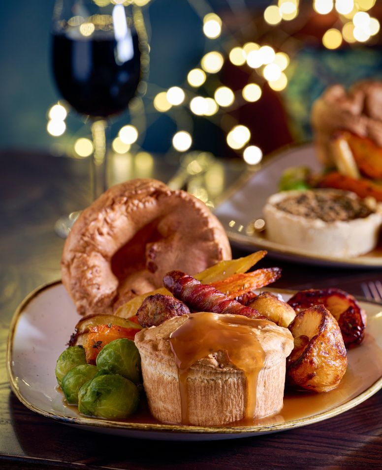 Lunch & Dinner at The Aubrey Arms in Cardiff